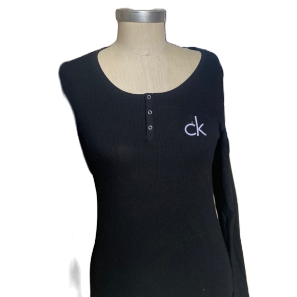 Calvin Klein Ribbed Hensley Shirt - Picture 1 of 4